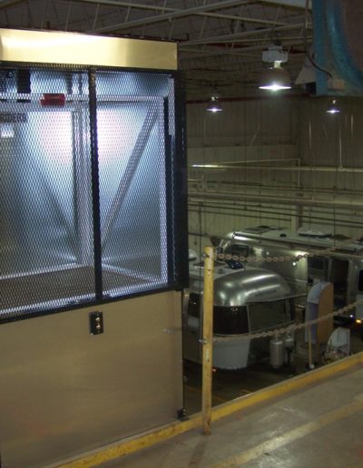 Lifts that Make a Difference -- Airstream Found it Easy to Install and It's Working Better than Planned (Top)