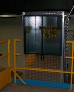 mezzanine elevator lift with diamond plate siding